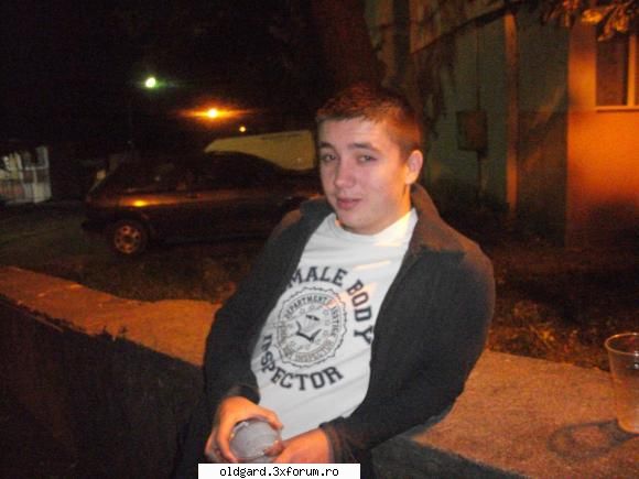 :rolleyes: eu  =d  =d  =d  :rotfl: un betiv