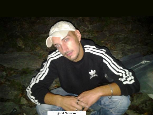 0752 899 164 danyi cu nik din joc;)}{ :razz: nr la cativa dupa server dak aveti nevoie..